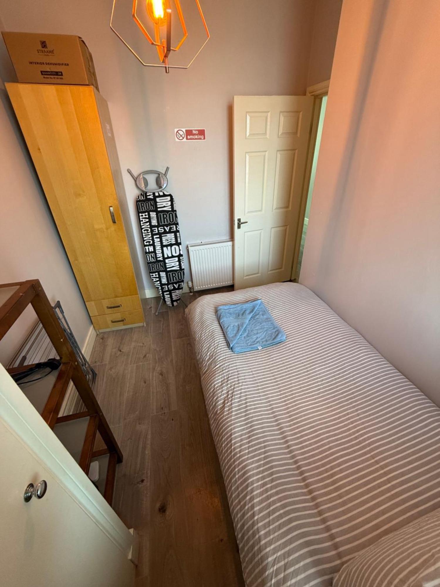 Victoria'S Dream Apartment Абърдийн Екстериор снимка