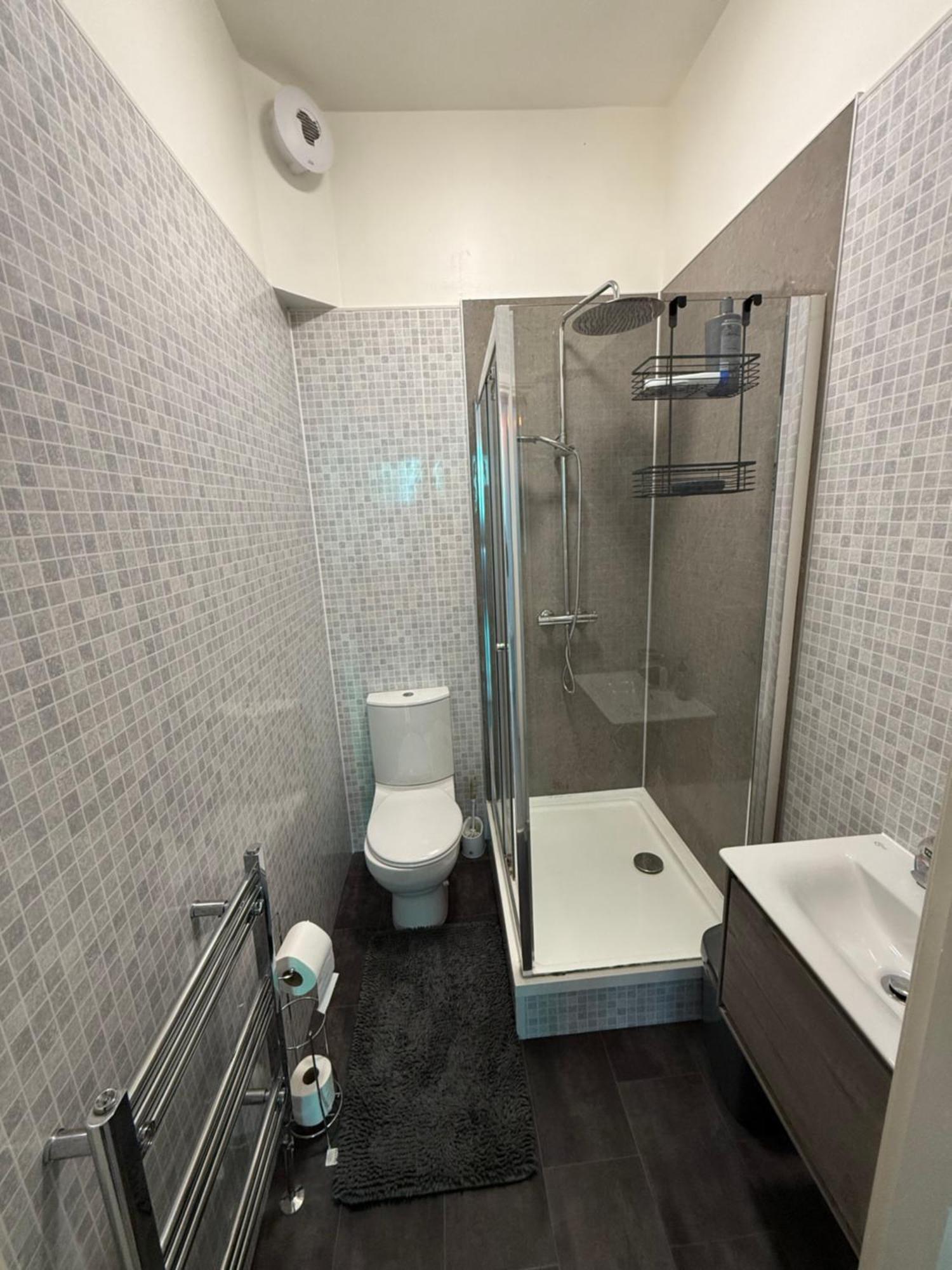Victoria'S Dream Apartment Абърдийн Екстериор снимка